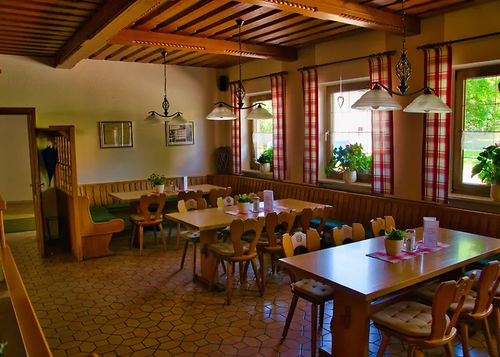 Hotel Altmann 3*