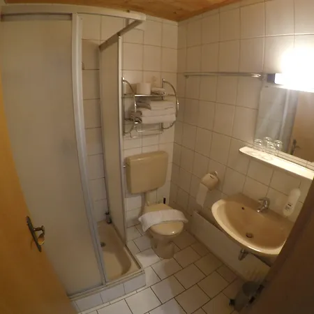 Altmann Otel 3*